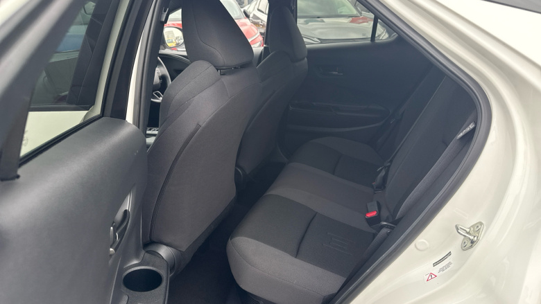 Toyota C-HR 1.8 Hybrid Design 5dr CVT Hybrid Hatchback